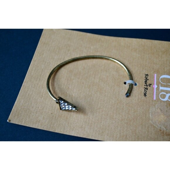 C18 by Robert Rose Open Bangle Bracelet CZ Arrow New - Picture 2 of 2